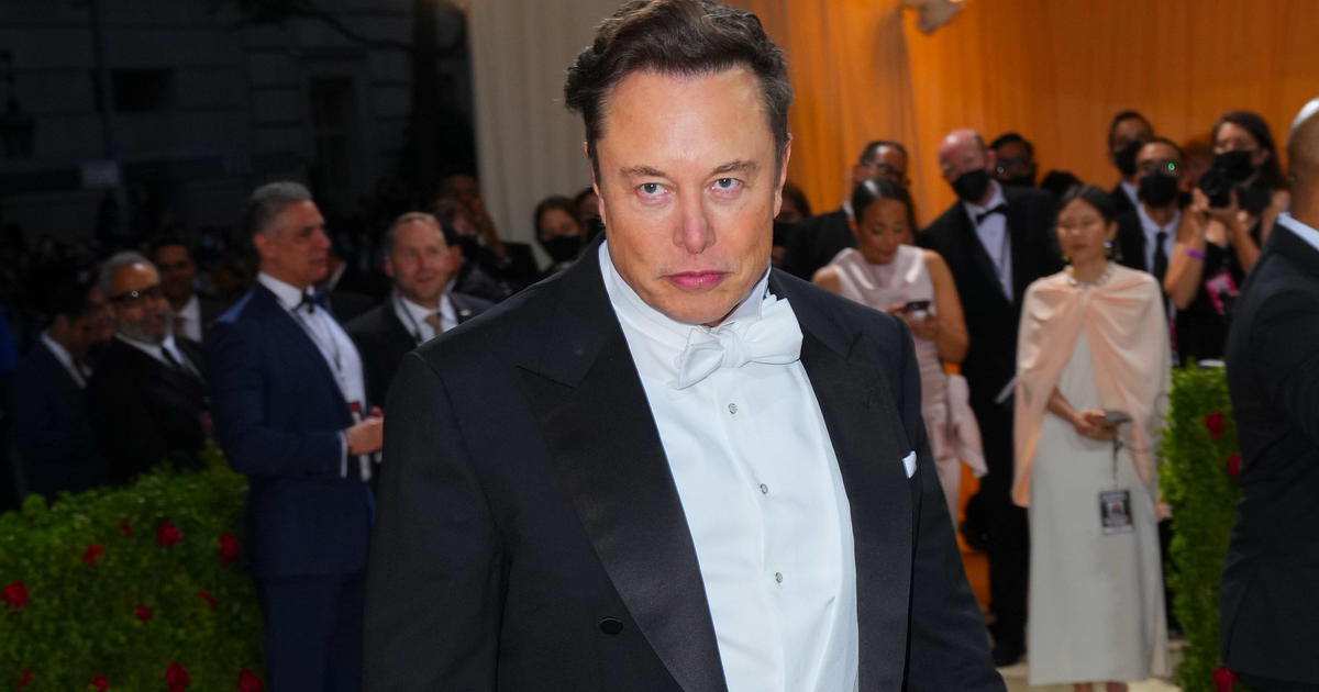 Elon Musk calls working from home “morally wrong”